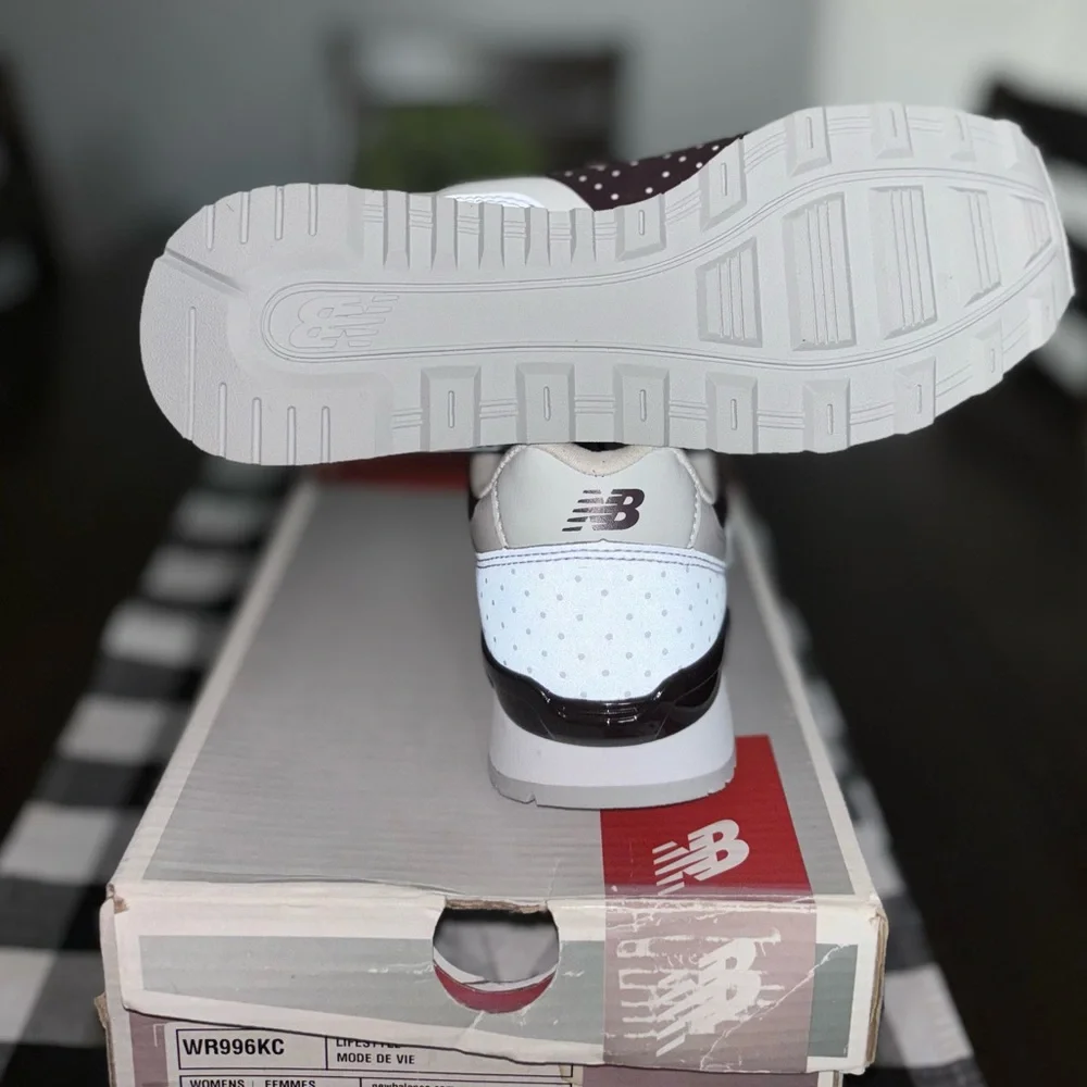 New Balance Lifestyle women’s 996 shoes - Picture 5 of 5